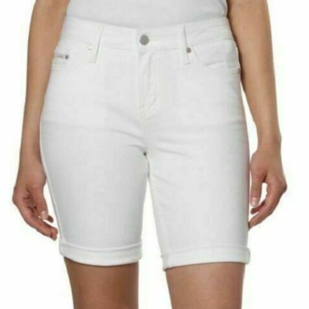 Calvin Klein jeans Ladies Bermuda Short White Sz 2